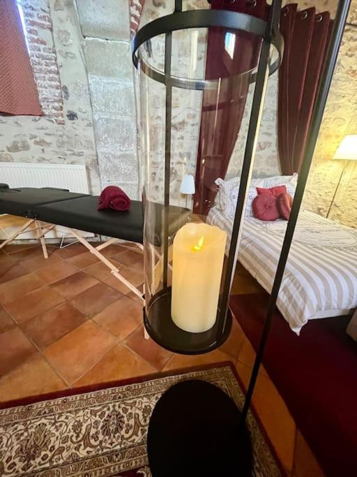 Cozy Flat In Castle Near Fontainebleau - 10 Min Apartment Fleury-en-Biere Exterior photo